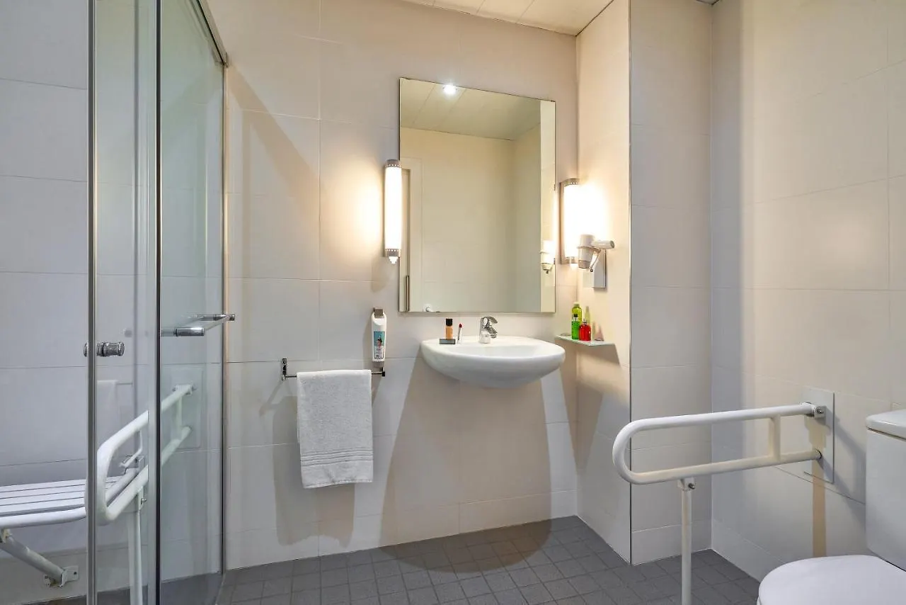 Ibis Barcelona Meridiana Szálloda